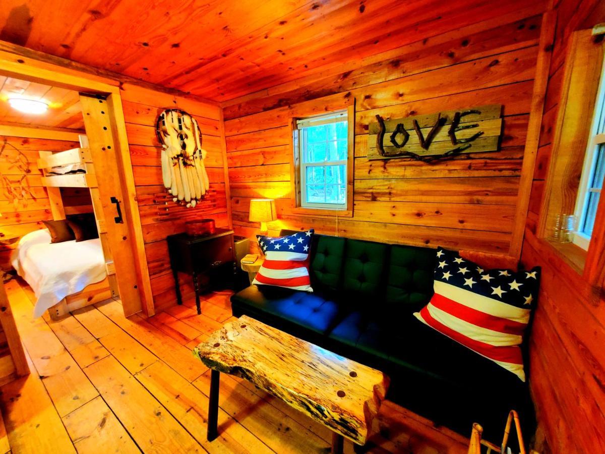 Lil' Log At Hearthstone Cabins And Camping - Pet Friendly Helen Eksteriør bilde
